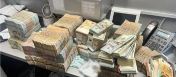 Ховали гроші у тунелях: в Україні накрили тіньову мережу обмінників, вилучили 630 млн (фото)