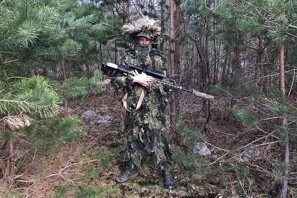 «Це не лише влучна стрільба по цілі», – волинський снайпер розповів про нюанси роботи (фото)