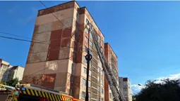 У Луцьку на Федорова горіла квартира багатоповерхівки (фото, відео)