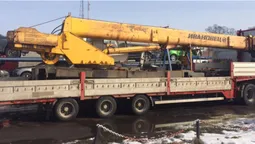 Накрутив 650 тисяч: білорус віз через «Доманове» автомобілі за липовими документами (фото)