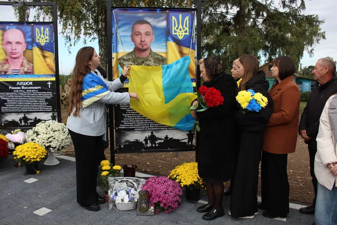На Волині відкрили Алею пам'яті полеглим Героям-землякам (фото)