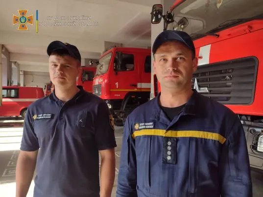 Послизнулась і впала: у Луцьку допомогли літній жінці, яка не могла вийти з підвалу