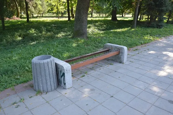Лавки старого зразка себе віджили 