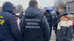 На Волині ухилянтам за $10 000 допомагали виїжджати до ЄС (фото, відео)