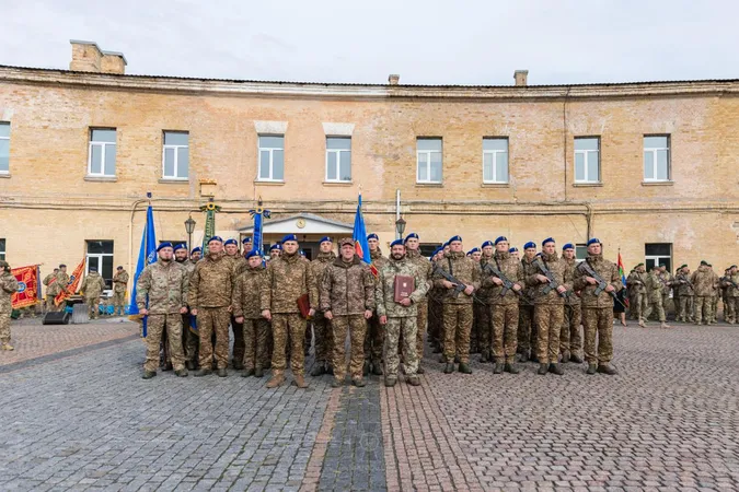 Зеленський вручив луцькій бригаді бойовий прапор (фото)