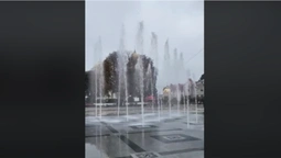 У центрі Луцька запустили в тестовому режимі фонтан (ВІДЕО)