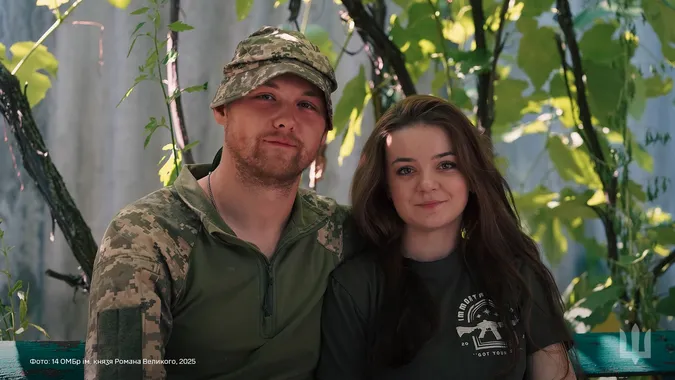 «Молода сім'я обирає захищати»: історія подружжя військових із Князівської бригади (фото, відео)