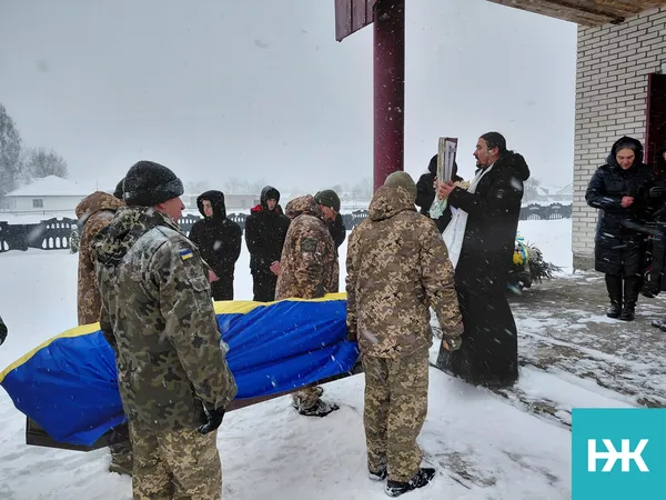 Довгий час його доля була невідомою: на Волині попрощалися з воїном Анатолієм Лукашевичем (фото)