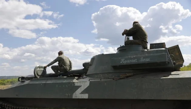 У росії на війну з Україною обманом завозять найманців (відео)