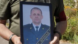 У Володимирі попрощалися з полеглим воїном Андрієм Скригою (фото)