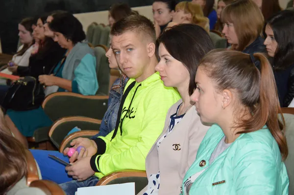 Студентам розповіли про те, як наркотики руйнують життя