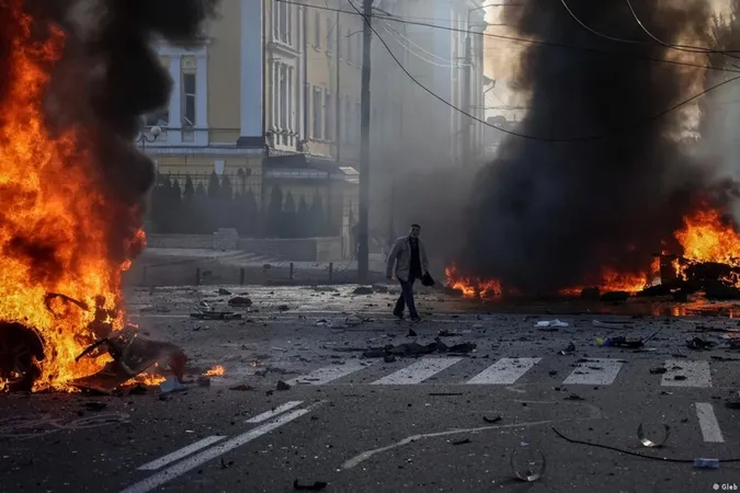 Війська РФ атакували Тернопіль реактивним БПЛА: є влучання в адмінбудівлю