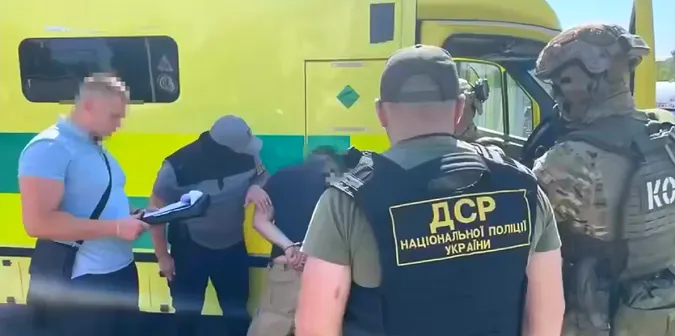 В Івано-Франківську затримали «благодійників», які заробляли на гуманітарці (відео)