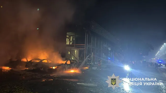 Росіяни вночі атакували Київ: 11 постраждалих, серед них – двоє дітей (фото)