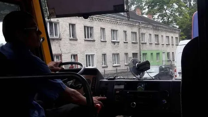 Розійшлися полюбовно: чим закінчився маршрутний конфлікт на Волині