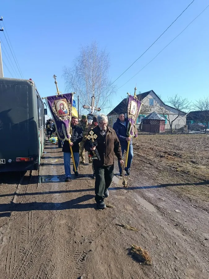 Назавжди 33: на Волині попрощалися із загиблим захисником Віктором Вавринюком