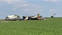 З'явилося відео з місця сьогоднішньої авіатрощі в Запорізькій області (відео)