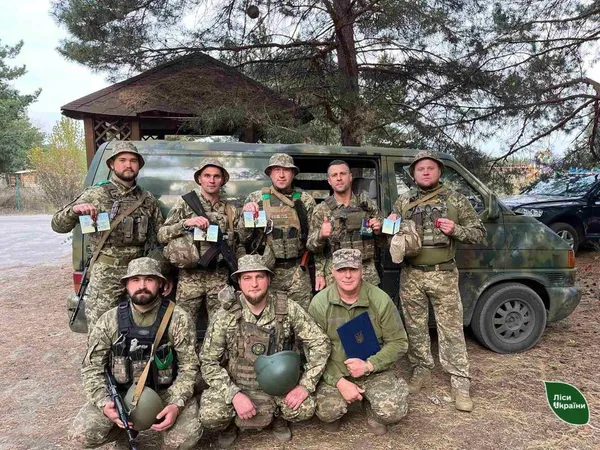Лісівник-кулеметник з Волині отримав «Золотий хрест» від Залужного (фото)