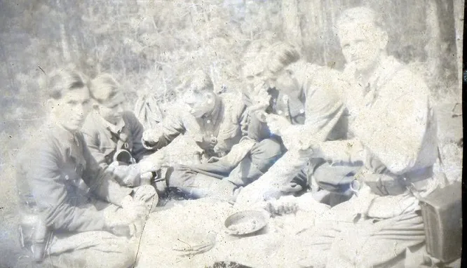 Показали, як група волинських повстанців святкувала Великдень у 1951 році (фото)