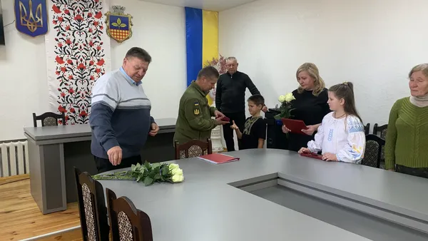 У Берестечківській громаді вручили державні нагороди родинам загиблих Героїв (фото)