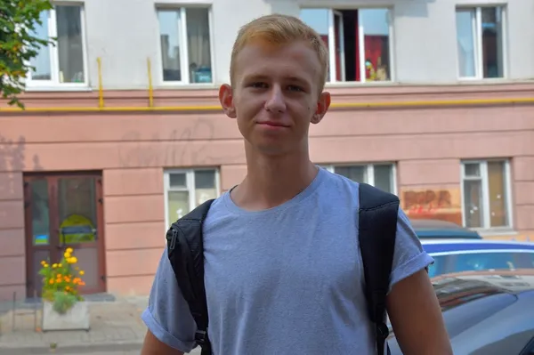 Хочеш вчитися – плати: що про таку можливість думають студенти та викладачі волинських вишів