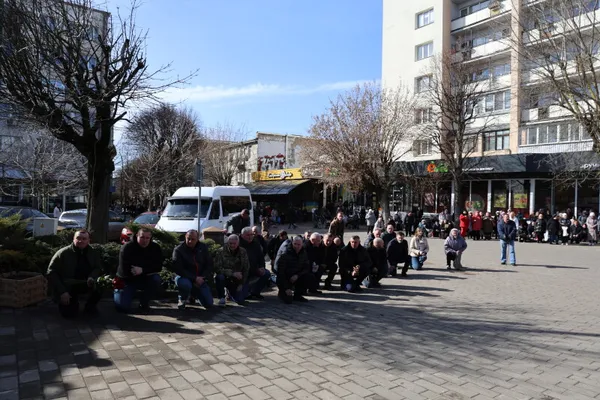 У Луцьку провели в останню дорогу двох Героїв, Євгенія Філяса та Тараса Медведчука (фото)
