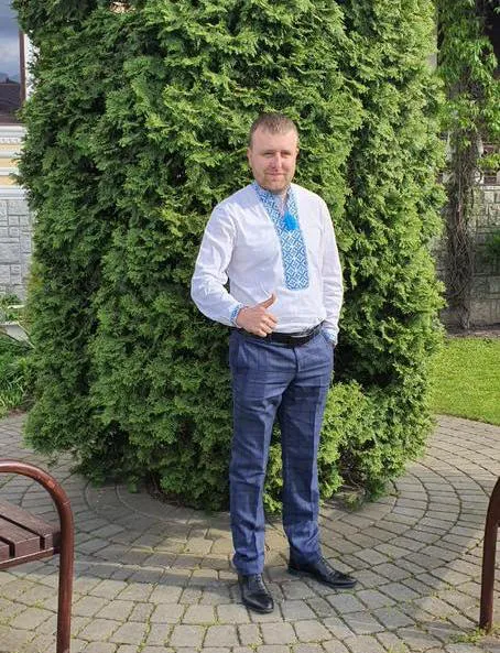 Facebook у вишиванках: волиняни діляться яскравими світлинами (фото)