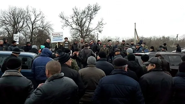 У Запорізькій області аграрії блокують трасу М-18 Харків-Сімферополь