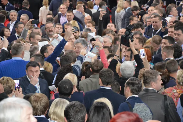 Як волинські «порошенківці» з'їздили на Форум депутатів місцевих рад