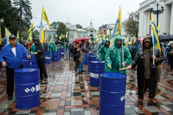 Не фініш: власники авто на іноземних «бляхах» готують нову акцію 