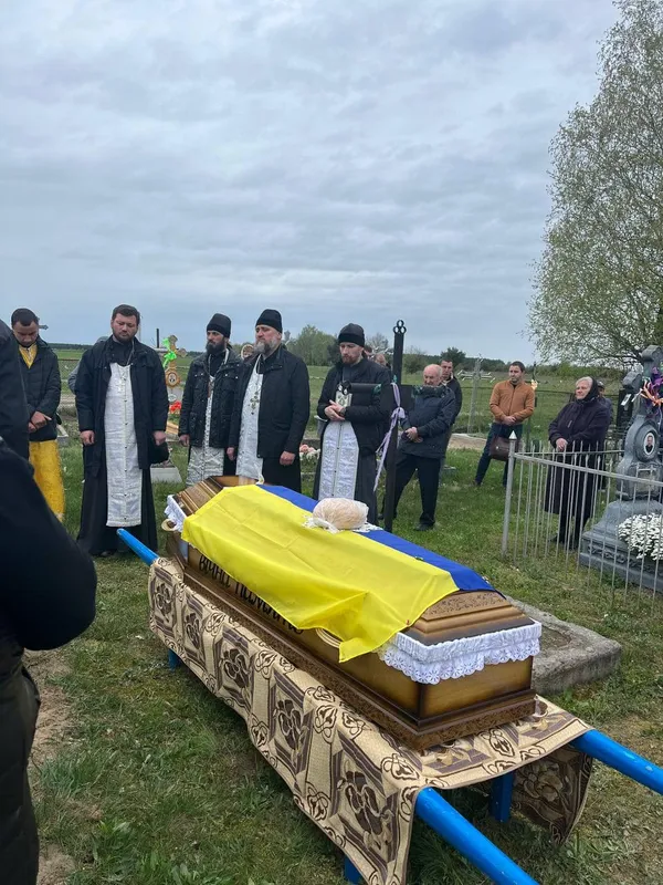 На Волині провели в останню дорогу Миколу Ковбу (фото)