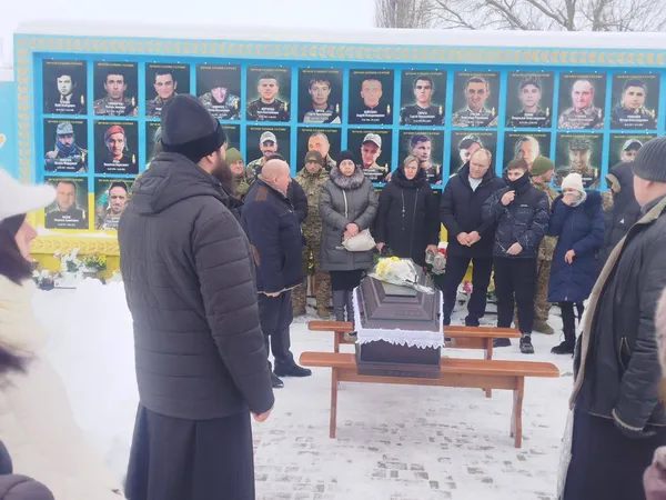 На Волині провели в останню дорогу воїна Сергія Верезія (фото)