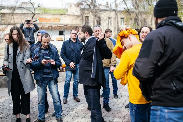 В Одесі на Мустафу Найєма вилили відро нечистот (фото)