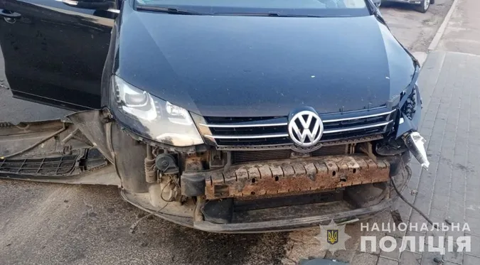 У Луцькому районі 16-річний мотоцикліст протаранив легковик (фото)