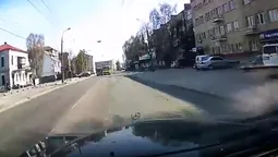 У Луцьку водій маршрутки влаштував перегони (відео)