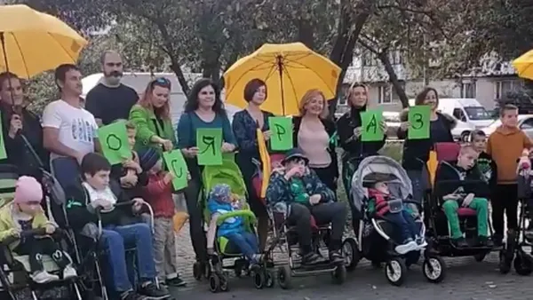 Не опускати руки: як лучанки виховують дітей з ДЦП (відео)