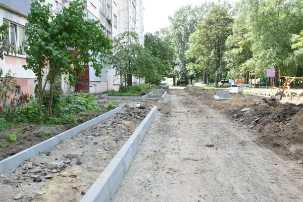 Цьогоріч у Луцьку планують відремонтувати понад 30 дворів (фото)