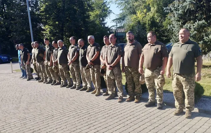 У Шацьку відкрили стелу пам'яті загиблих воїнів (фото)