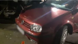 У Луцьку авто промчало на «червоне» на переїзді і врізалося у вагон (фото)