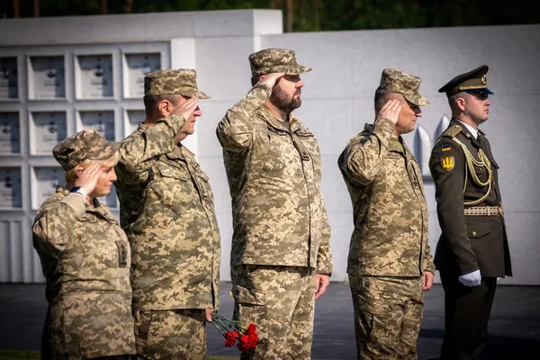 Пам'ять про кожного: Волинь долучилася до ініціативи поховання 12 невідомих захисників (фото)