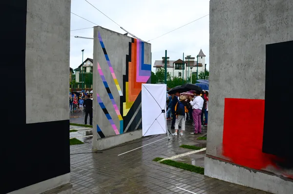 «4/8 Gallery»