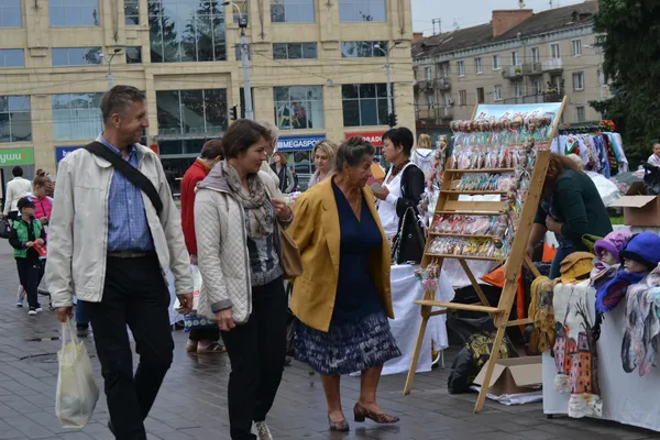 Як лучани святкують День свого міста (фоторепортаж)
