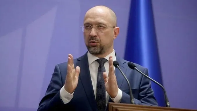Пенсії та допомоги платитимуть вчасно, є ресурси та підтримка, – Шмигаль