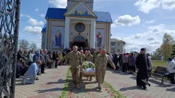 У Маневичах попрощалися із захисником Андрієм Сидоруком (фото)