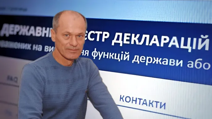 Більша зарплата плюс страхові: як змінилась декларація голови Копачівської громади Совтиса за рік