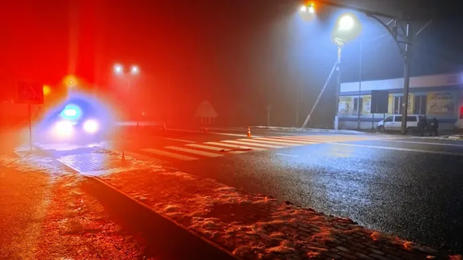У Рожищенському районі водій збив чоловіка на переході та «втік» (фото, відео)