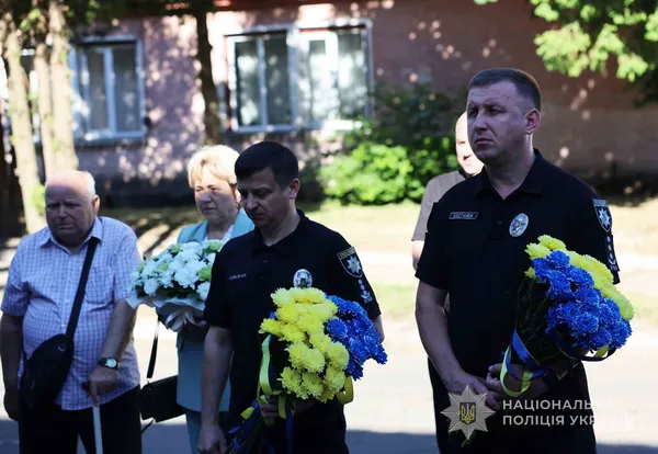 Назавжди в строю: на Волині увічнили пам'ять загиблого поліцейського-добровольця (фото)