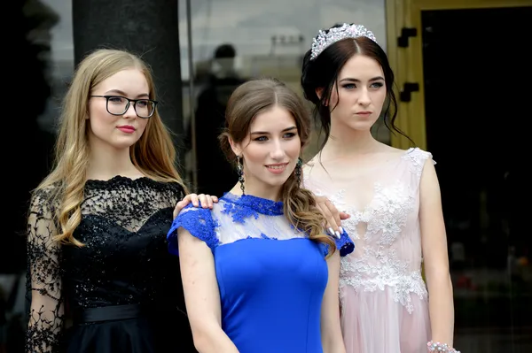 Закулісся випускного школи №1 міста Луцька (репортаж)