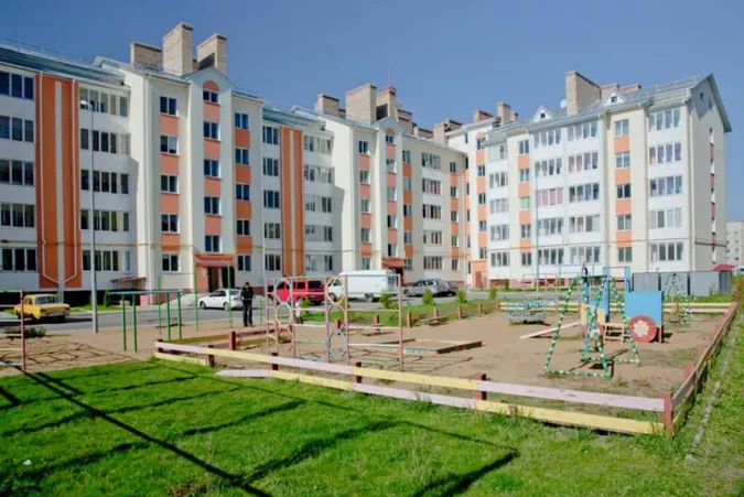 На проспекті Соборності оновлять спортмайданчик