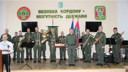 «20 чоловік повинні звучати, як одне ціле», - начальник оркестру Луцького прикордонного загону